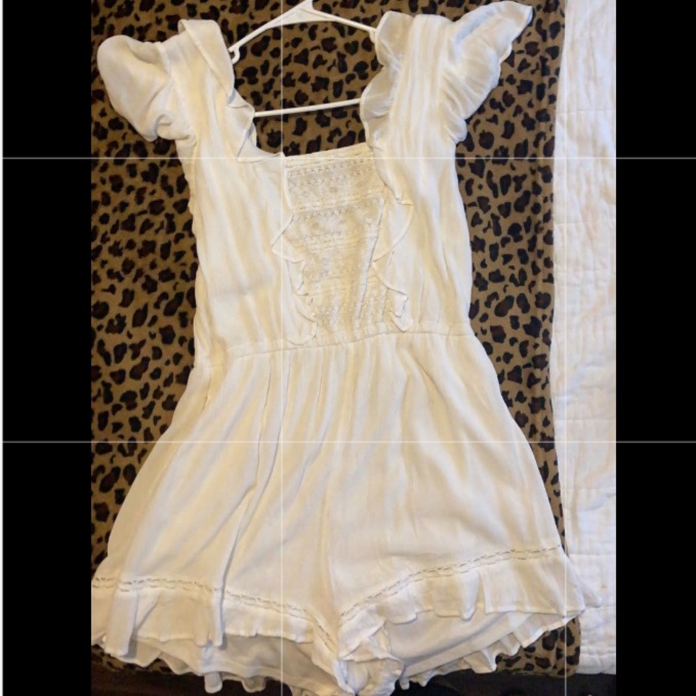 american eagle white romper